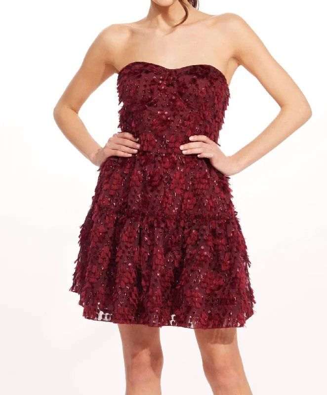 Deal Dash Cossette Dress In Sangria Fizz