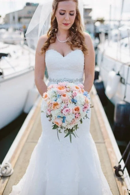 Flash Deals David's Bridal V3680