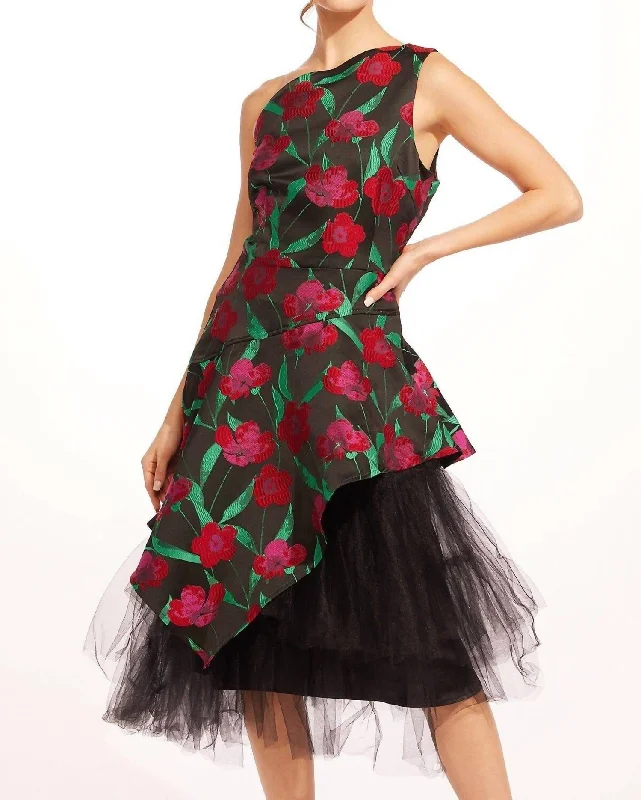 Best Bargains Basque Dress In Roses And Thorns