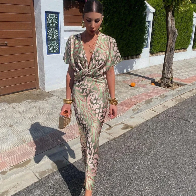 Deal Dash Ariella | Sophisticated Silk Dress